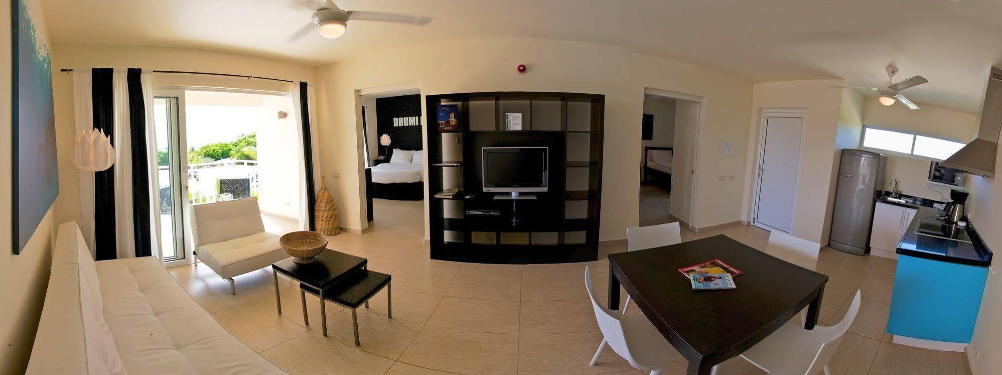 Dolphin Suites & Wellness Curacao Willemstad Rom bilde